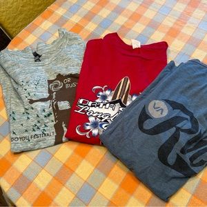 Bundle of 3 Vintage Men’s Tshirts Medium